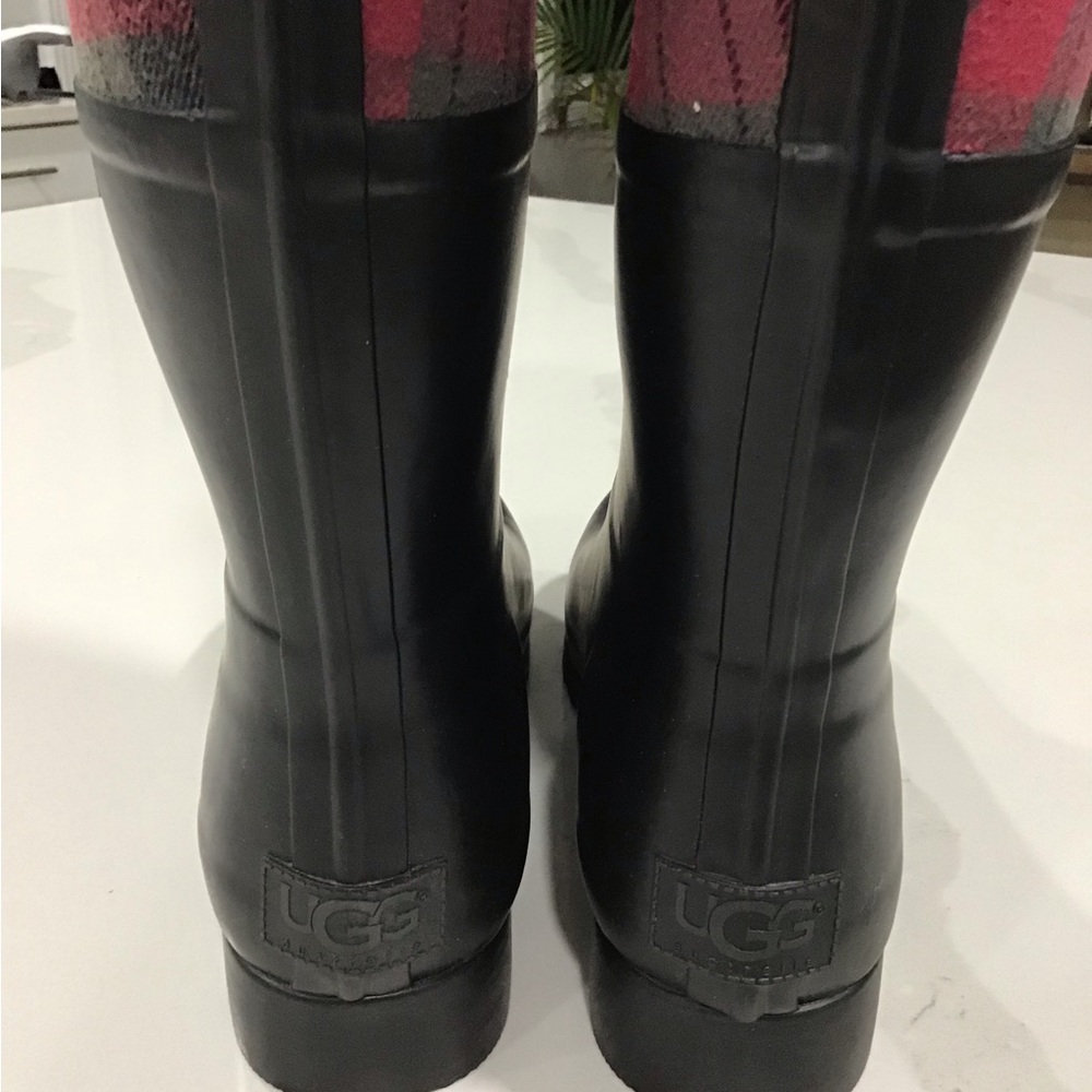 UGG Plaid Rain Boots sz. 9 - Picture 2 of 7
